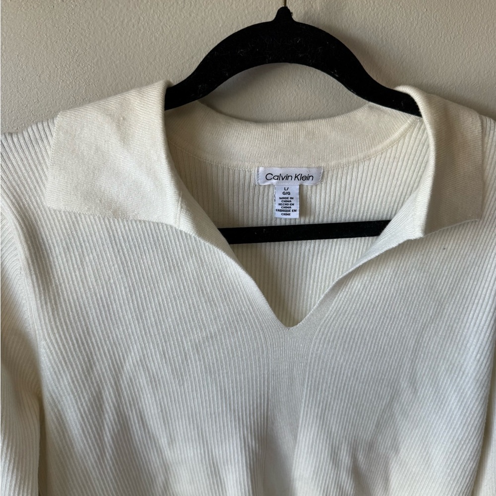 Calvin Klein Sweater with Collar - Picture 3 of 4